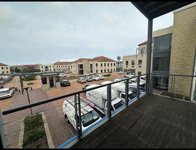 710M² OFFICE TO LET IN CENTURY CITY